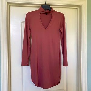 VIBE Sportswear - Adorable Rose Pink Turtleneck Longsleeve Bodycon Dress! ❤️✨